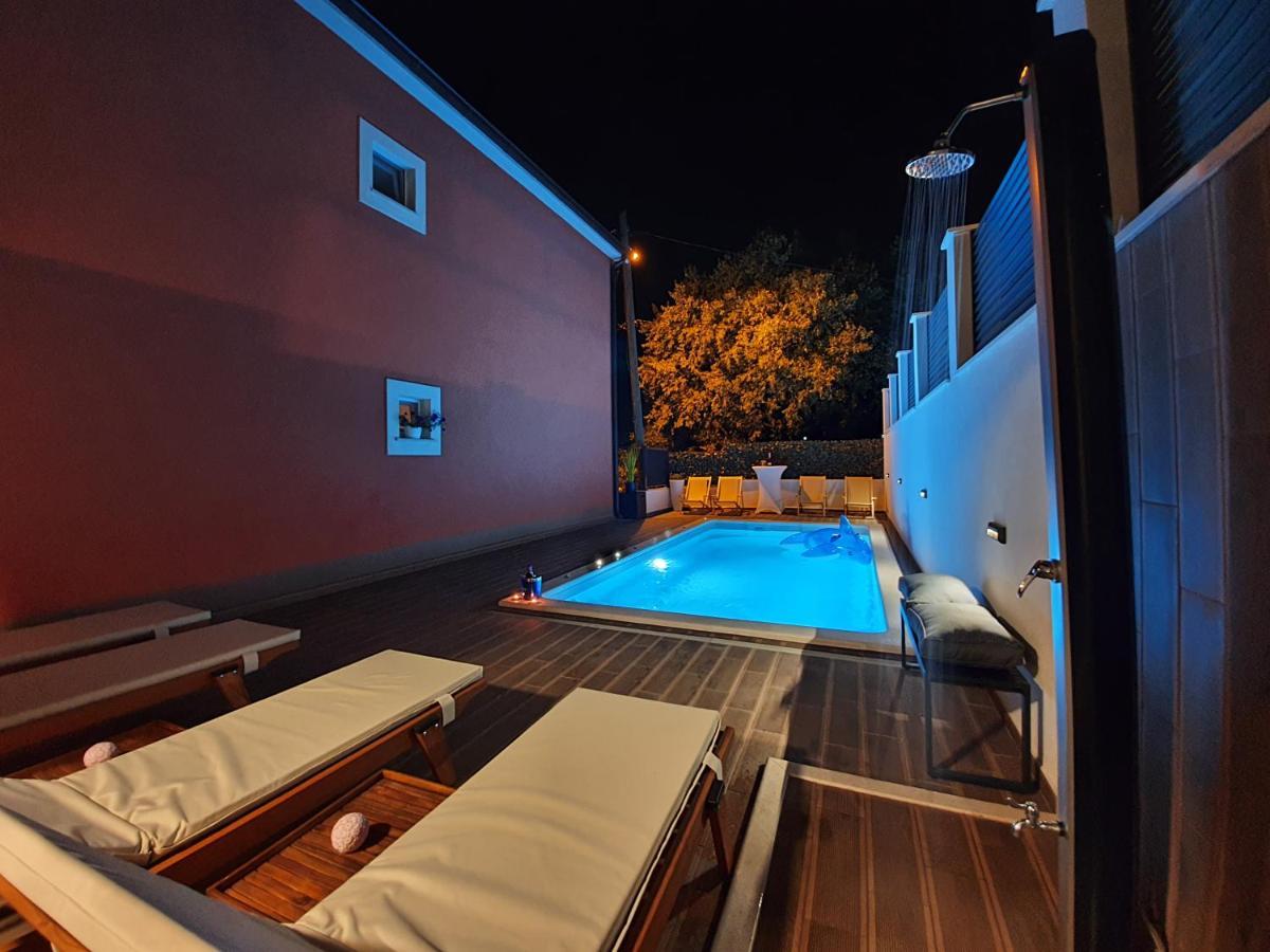 Villa With A Heated Pool Near Split With Magnificent View Solin Exterior photo